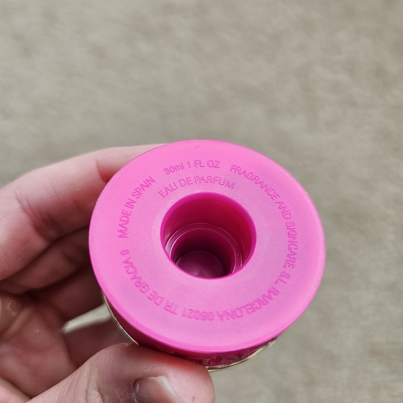 EMPTY lot of 2 Prada Candy glass perfume bottles 1 fl oz each with box - Picture 8 of 11